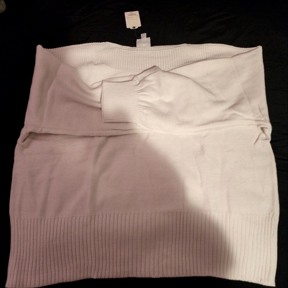 Long sleeve sweater